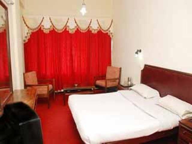 Hotel Preethi Palace Ooty Camera foto